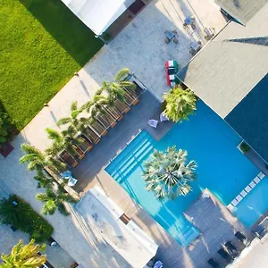 **** Hotel Trupial & Casino Curaçao